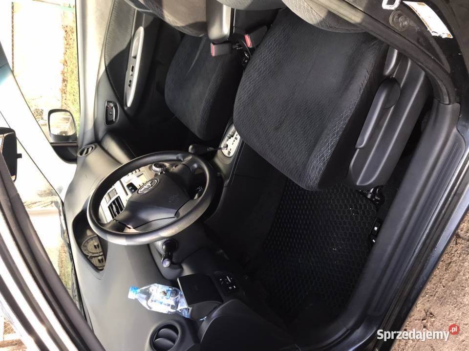 Toyota Yaris Sedan USA Sopot