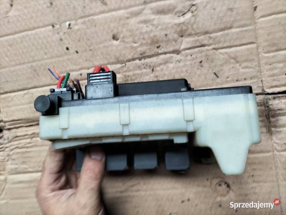MONDEO MK1 MK2 SKRZYNKA BEZPIECZNIKÓW Kamień-Kolonia
