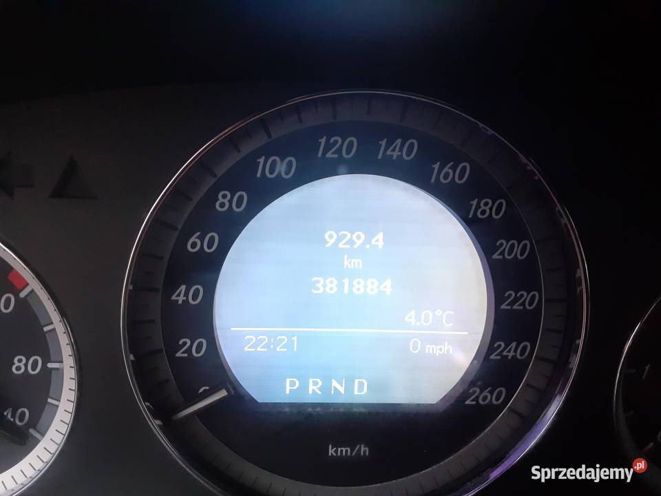 LICZNIK MERCEDES 204 C 220 CDI 2044400111