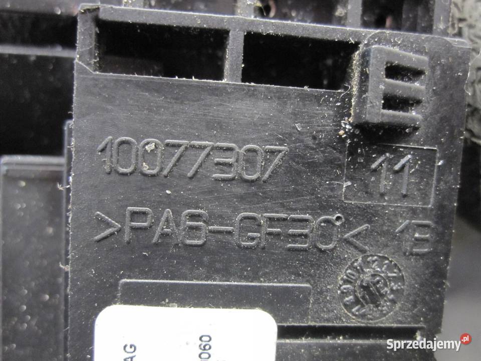 SKODA FABIA II przełącznik zespolony 6R0953521C sprzedam