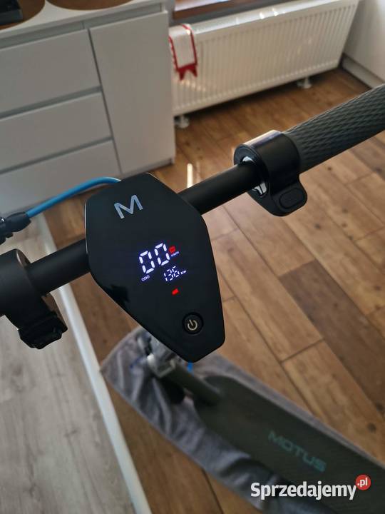 Hulajnoga elektryczna Motus Scooty 10 Gen 4 Hulajnogi elektryczne Wałbrzych sprzedam
