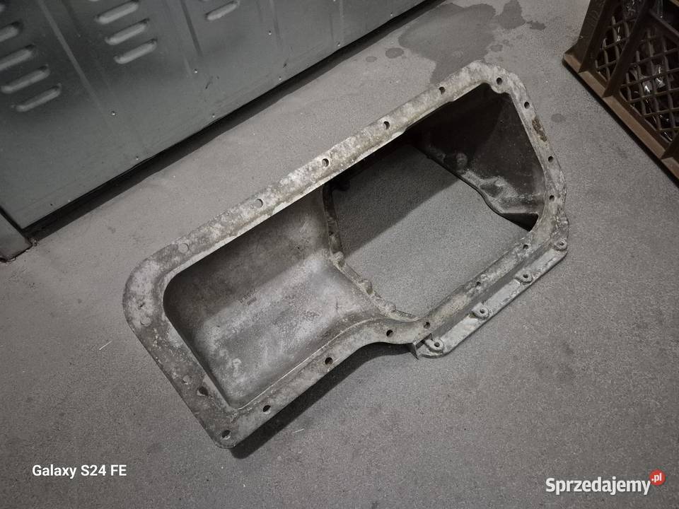 Peugeot 504 505 miska olejowa super stan