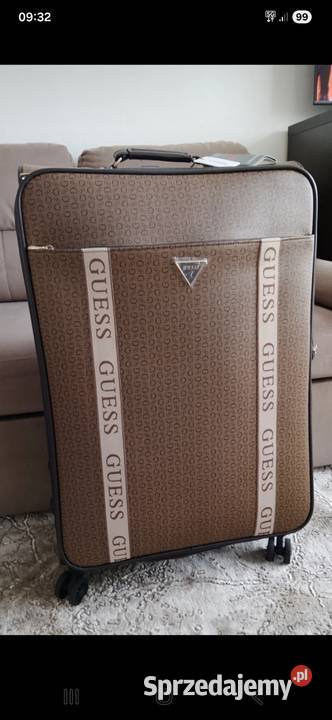 Oryginalna walizka Guess Puławy