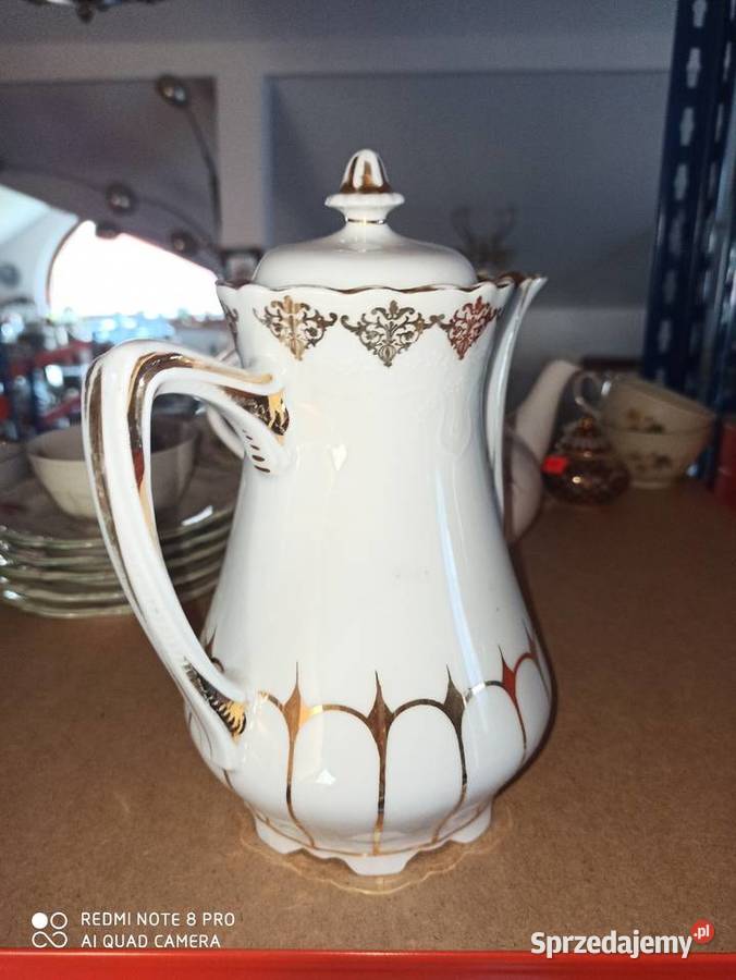 Dzbanek C T Ze złotymi paseczkami
Syg z lat 1909 pomorskie Gdańsk