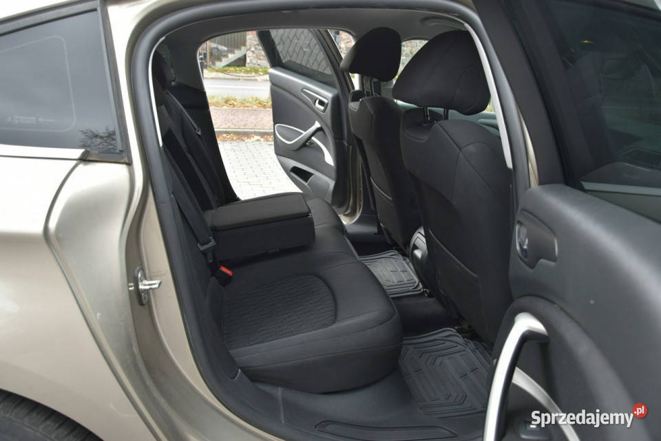 Citroen C5 20HDi 163 Manual 2013r SALON