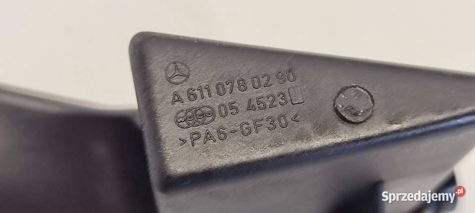MERCEDES W203 ZBIORNICZEK POWIETRZA PRÓŻNIOWEGO