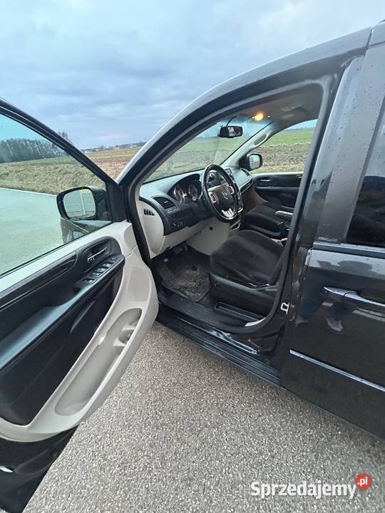 Dodge Grand caravan 36 LPG 3600cm3 Grand Caravan Sieradz