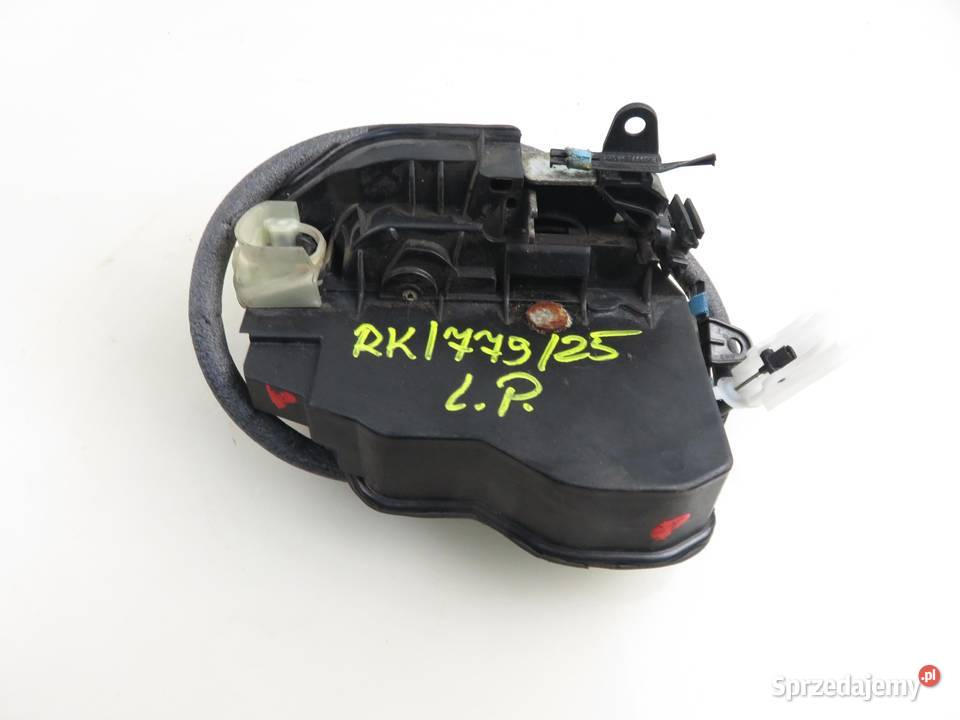 ZAMEK LEWY PRZEDNI BMW X1 E84 7202143