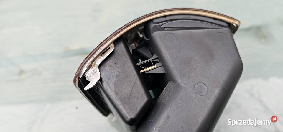 Kratka nawiewu tył mercedes w220 2208300654 Zbąszyń