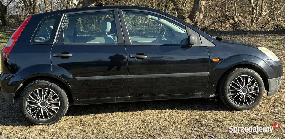 FORD Fiesta 14 Benzyna klimatyzacja 5 drzwi nieuszkodzony Włocławek