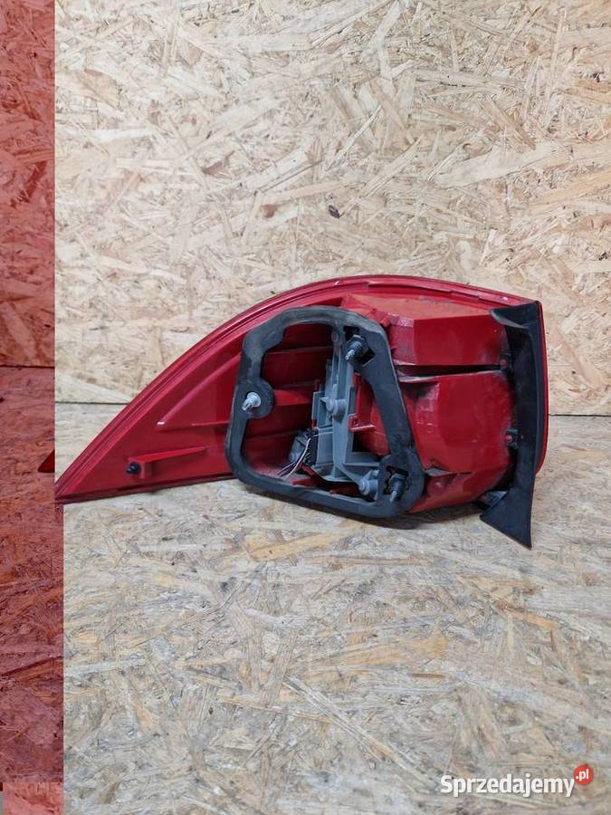 Vw golf V kombi lampa prawy tył tył prawy Lampy tylne Części samochodowe Złotoryja