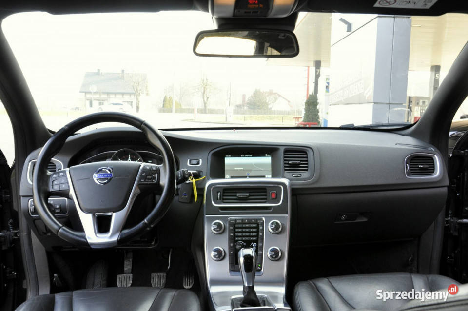 Volvo V60 20D4 181 nawigacja