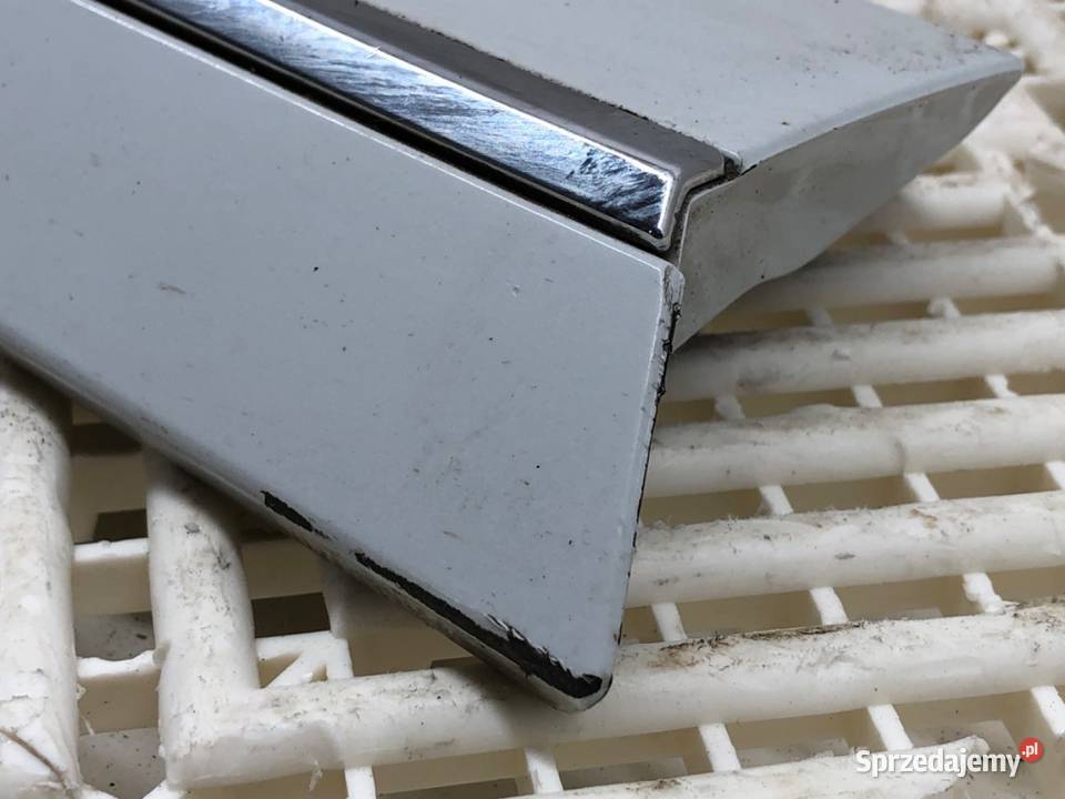 LISTWA DRZWI PRAWY PRZÓD SKODA SUPERB III Kombi podkarpackie