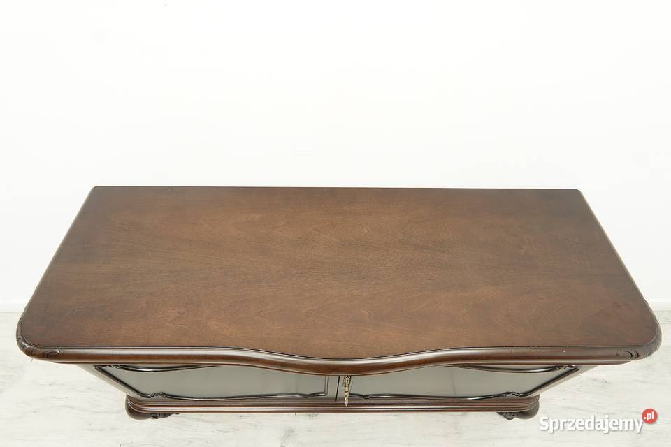 Zabytkowa komoda z lat 40tych w stylu Jerka