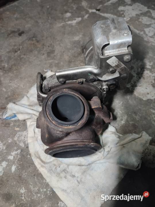 Turbo BMW 30d 218 Sandomierz sprzedam