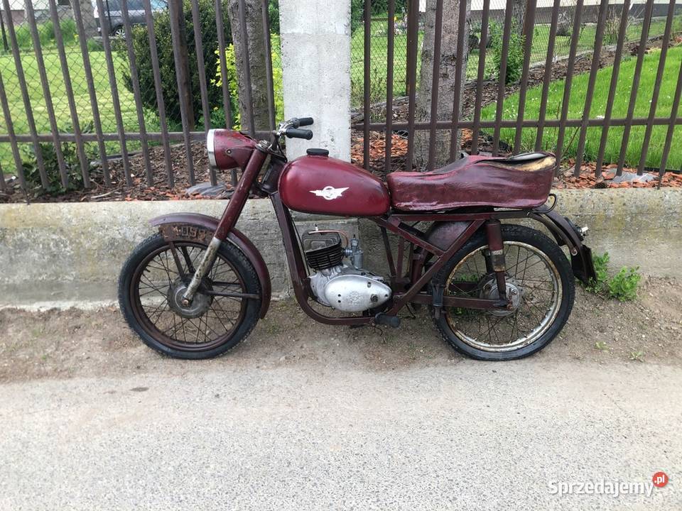 Motocykl WFM WSK M06 64 silnik do remontu turystyczny