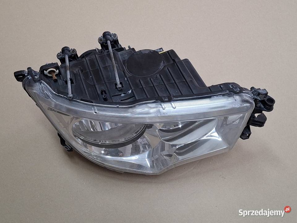 MERCEDES ANTOS AROCS REFLEKTOR PRAWY ORYGINAŁ Lampy przednie Bieleń sprzedam