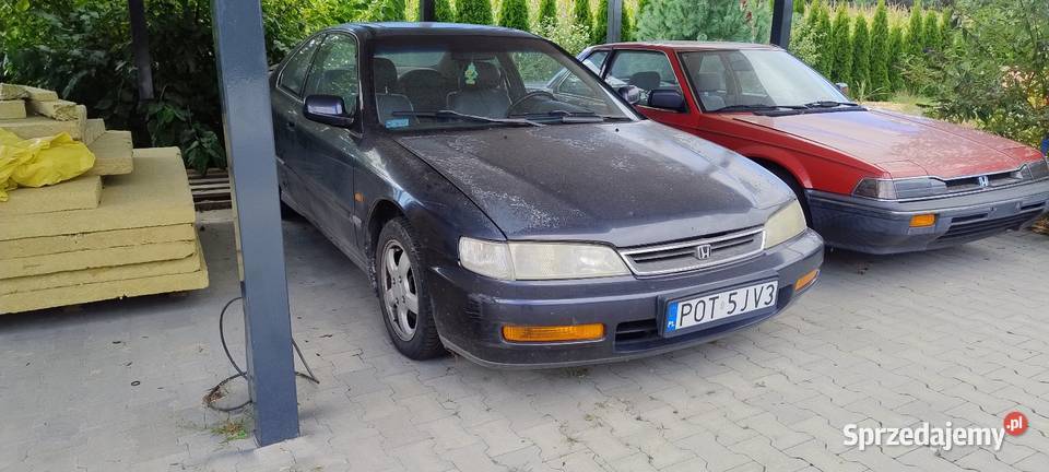 Honda Accord V coupe 2/3
