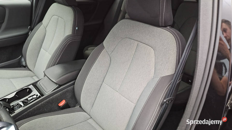 Volvo XC 40 B3 Plus Dark aut Z Polskiego Salonu Zarejestrowany w Polsce mazowieckie Warszawa
