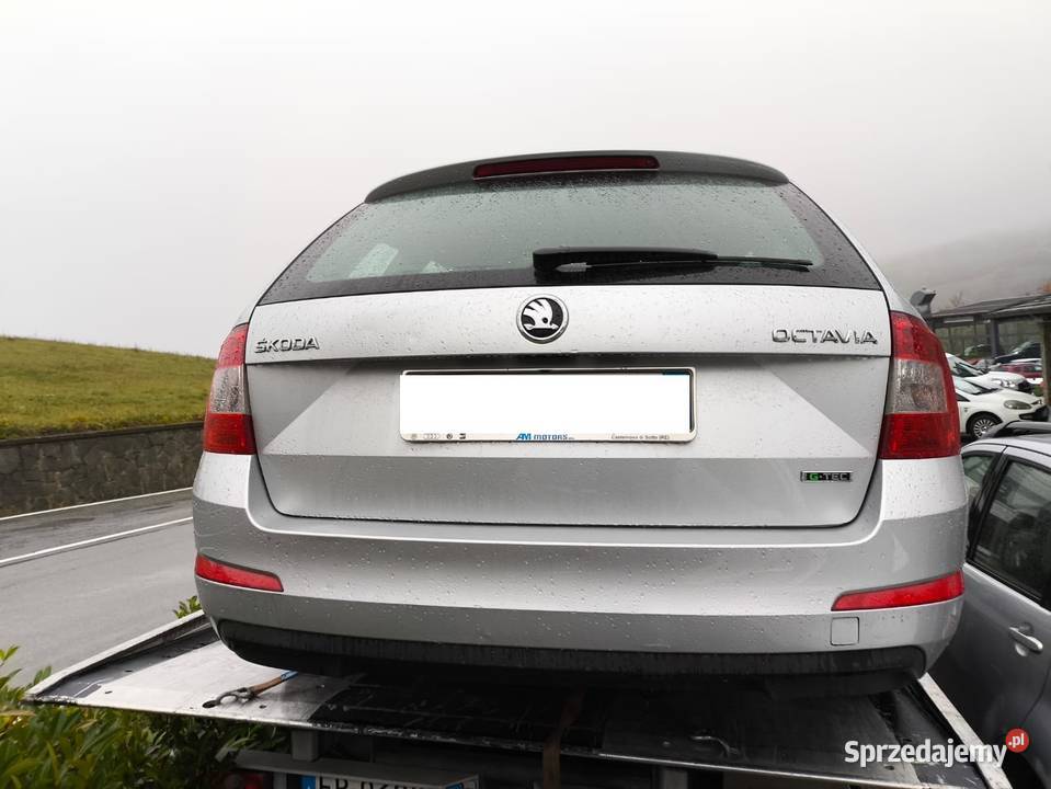 Skoda Octavia III 3 Kombi 1317 LA7W zderzak Tychy