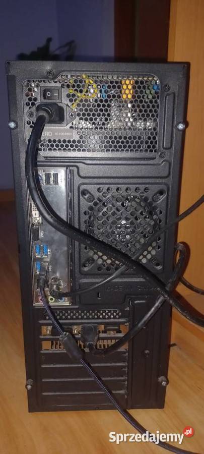 Komputer monitor klawiatura zestaw Pozostałe Dołhobyczów