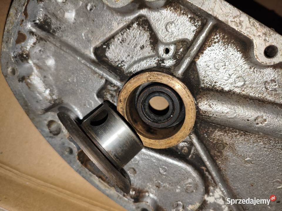 Plaster dekiel rozrządu silnika KMZ M72 Leszno