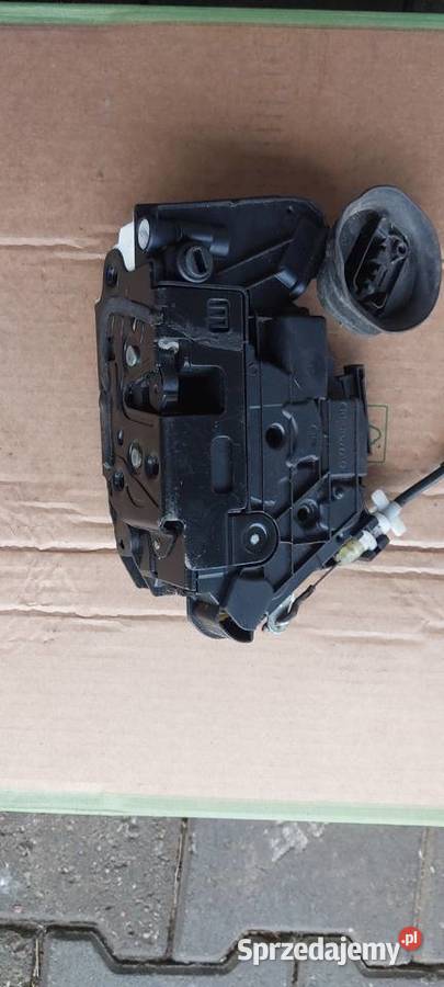 Zamek drzwi lewy tył VW GOLF VI 7PIN Szczecin