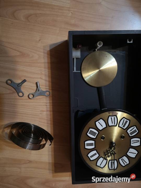 Zegary ścienne nakręcane Wałbrzych