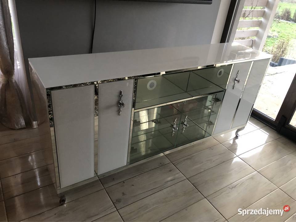 Komoda biała lustrzana noga Ludwik gałka Kępno sprzedam