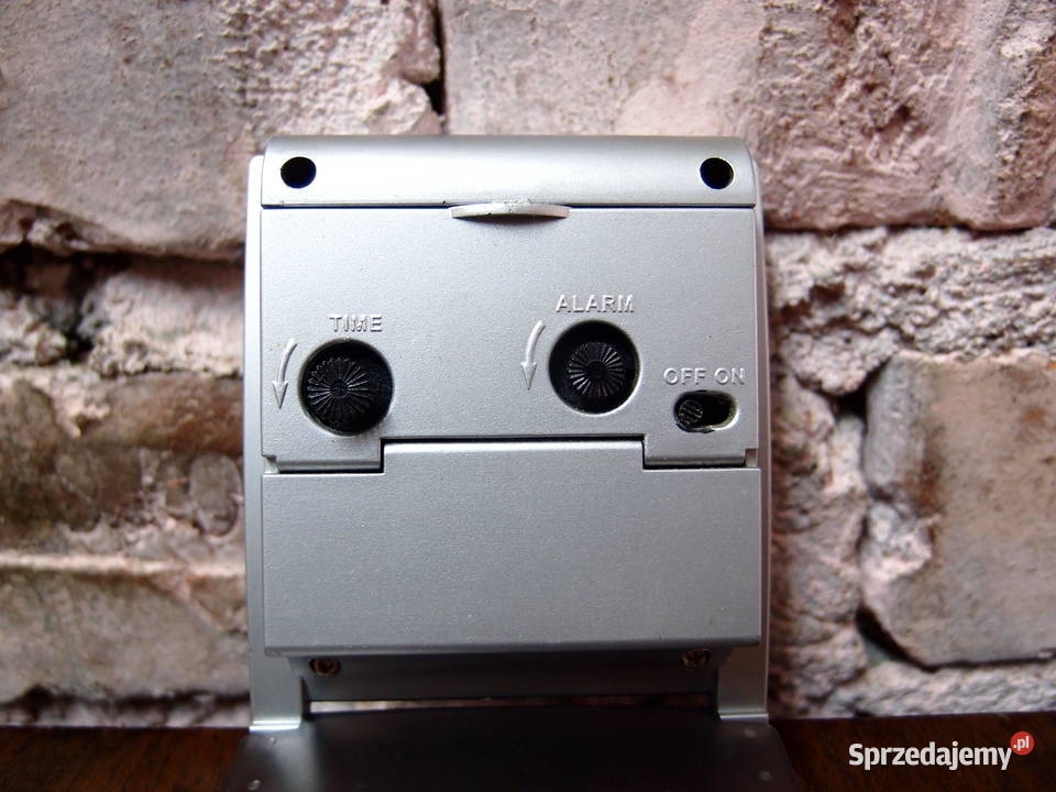 Stylowy kompaktowy budzik Samsung bateria 15V AA Łódź
