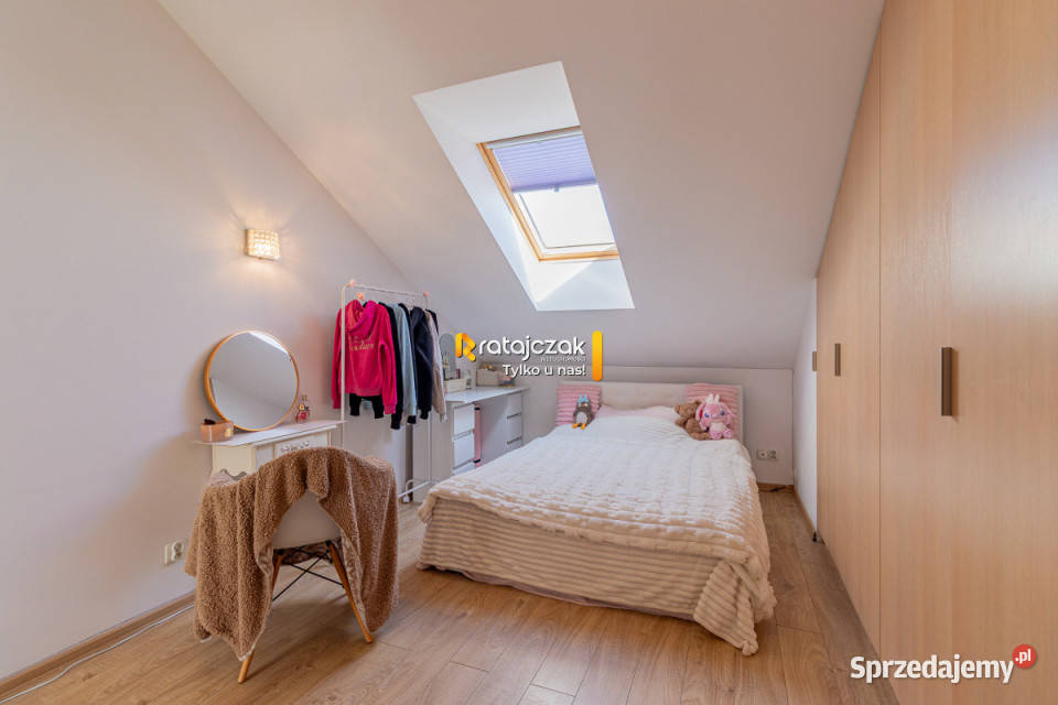 sprzedaży mieszkania 678m2 4pok Reda pomorskie