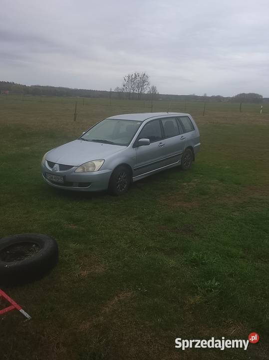 Mitsubishi Lancer kombi nieuszkodzony Brzeźno