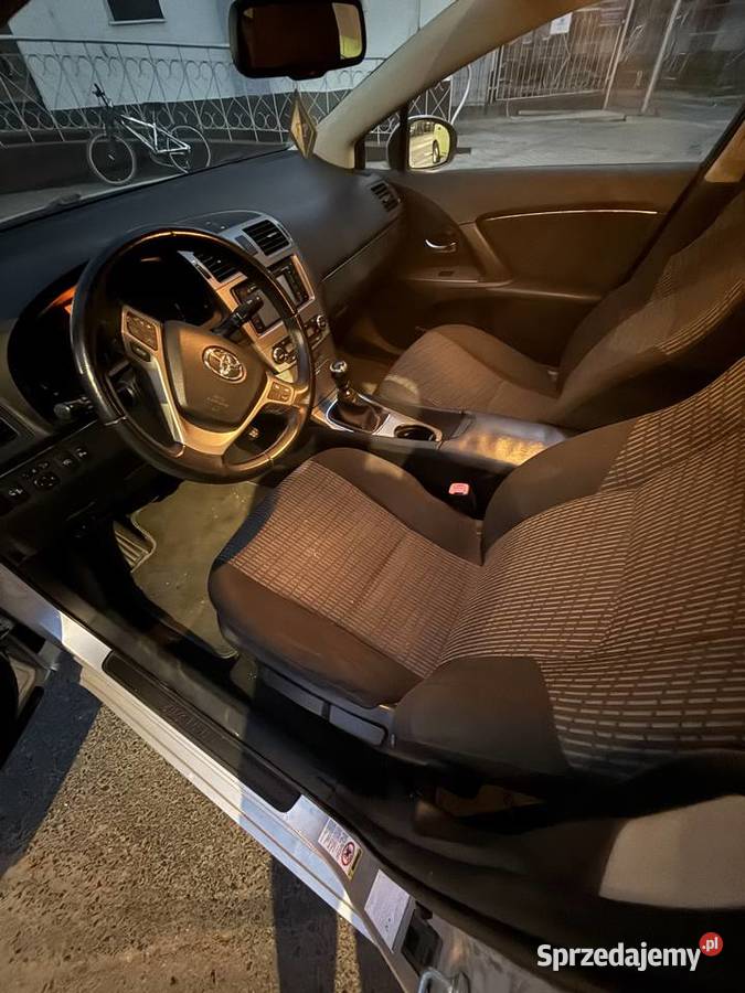 Sprzedam toyote avensis 2010 Przemyśl
