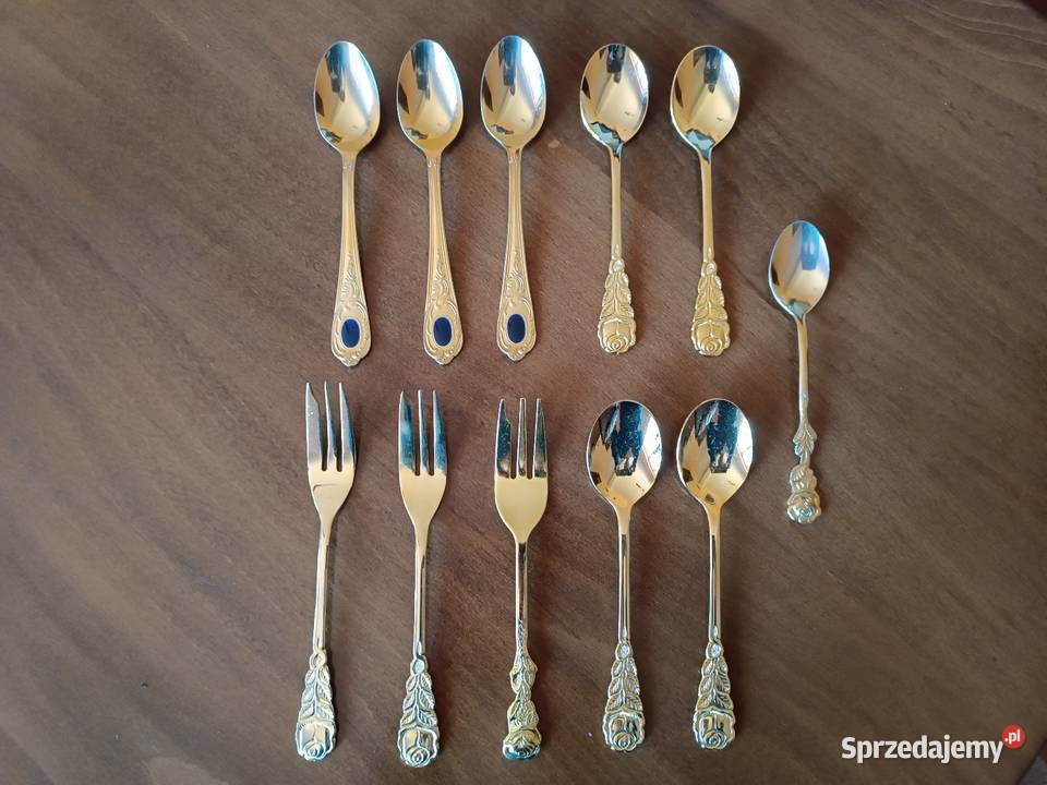 Zestaw 8 z łyżeczki i 3 z widelce deserowe