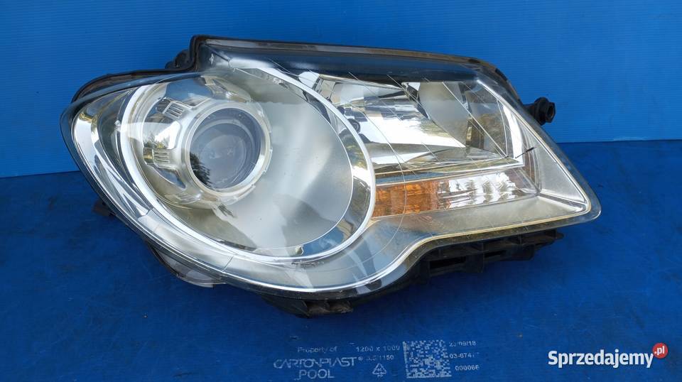 LAMPA PRAWY PRZÓD REFLEKTOR EU 1T2941006B VW osobowe Nowy Tomyśl