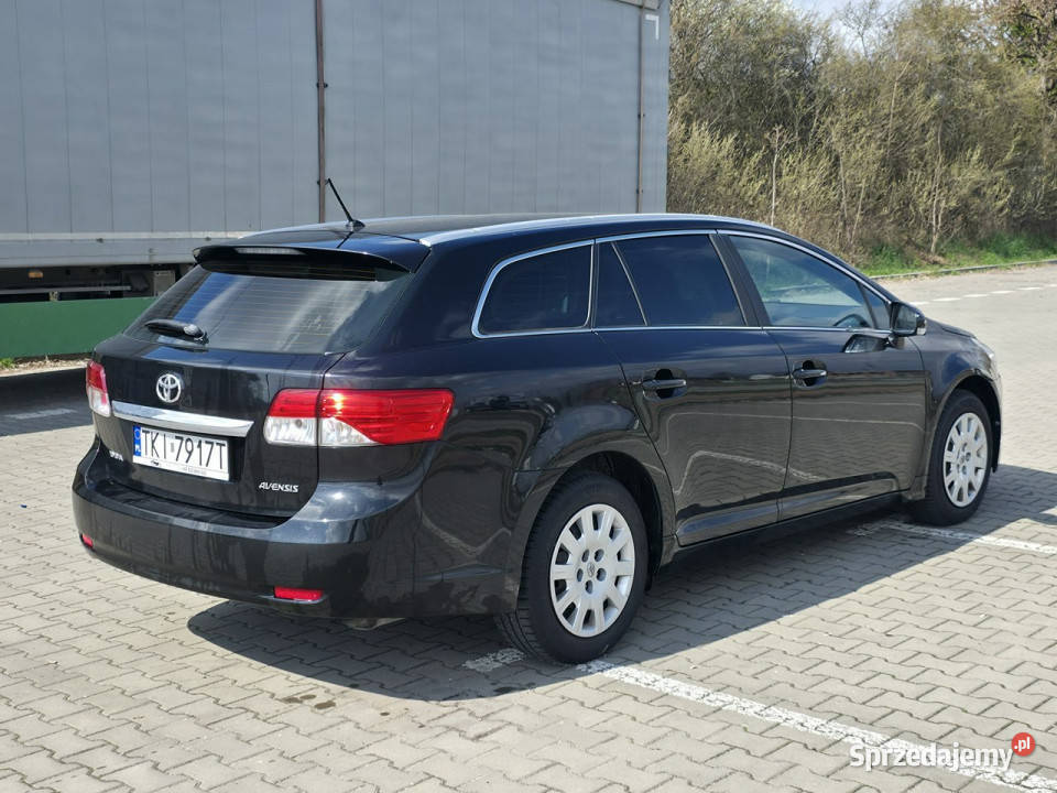 Toyota Avensis 18 Benzyna Serwisowany Gwarancja Piekoszów