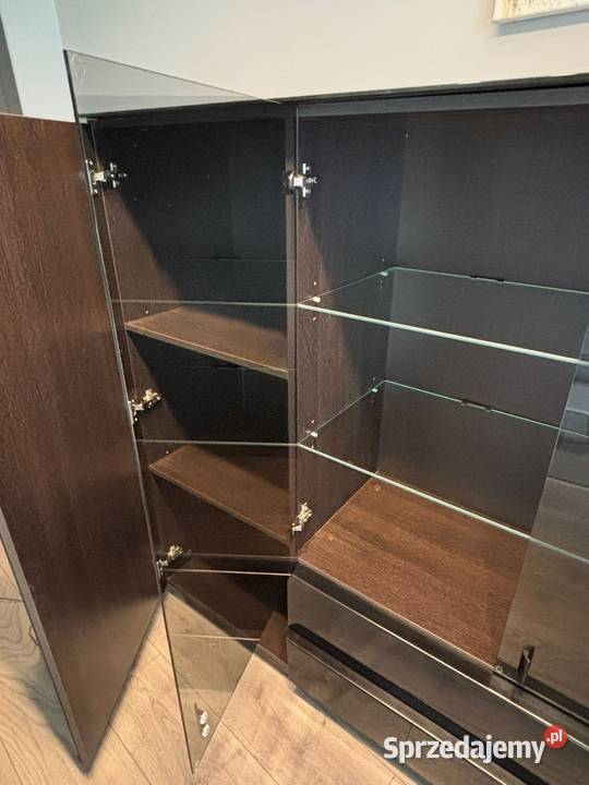 Kredenskomoda oświetlenie led Kielno sprzedam