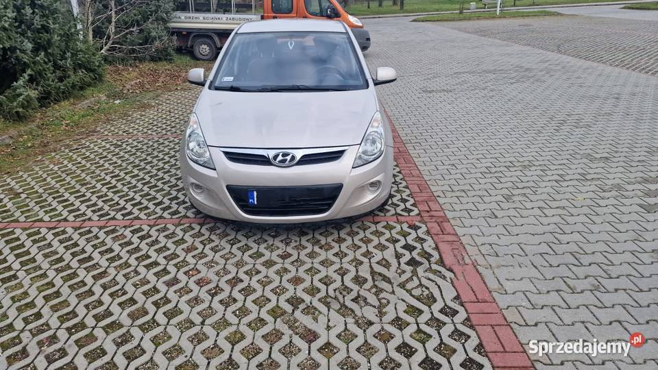 Hyundai i20 niski przebieg z 2010 roku Rok produkcji 2010 Kielce