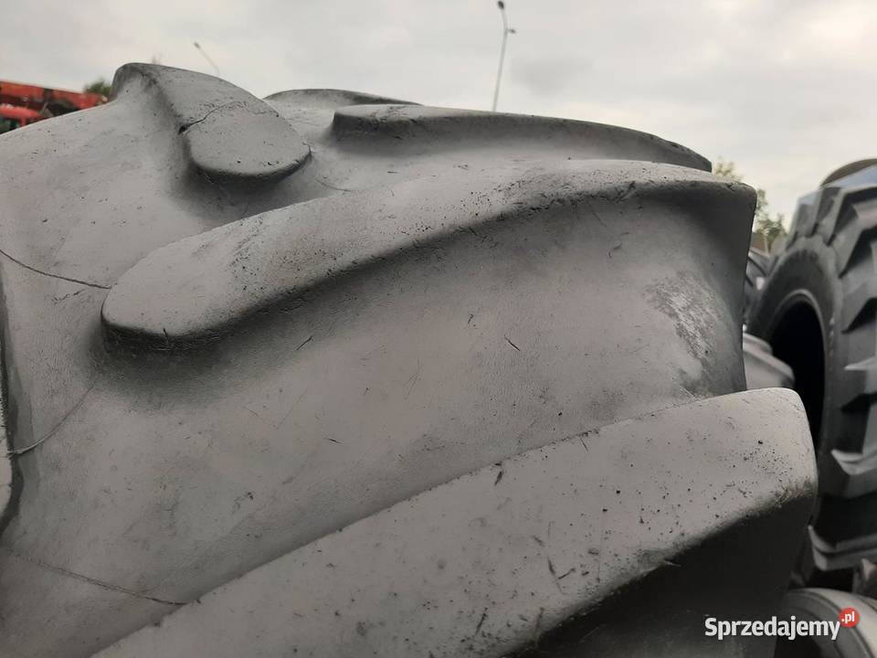 Opona używana rolnicza 48070R30 CULTOR RADIAL 70 Zaścianki