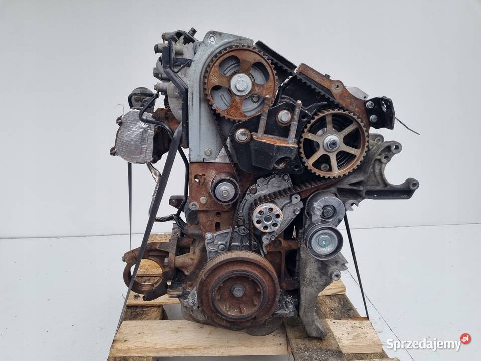 SILNIK KOMPLET Nissan Primastar 19 DCI 101 pali