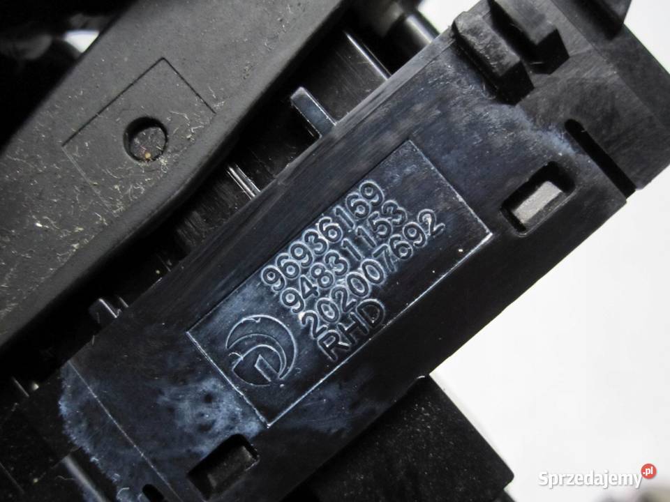 CHEVROLET ORLANDO I 11r przycisk zamka