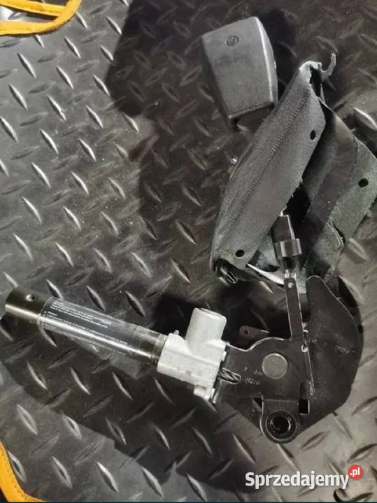 Napinacz pasa bezpieczeństwa prawy pasażera BMW Pasy bezpieczeństwa Żory