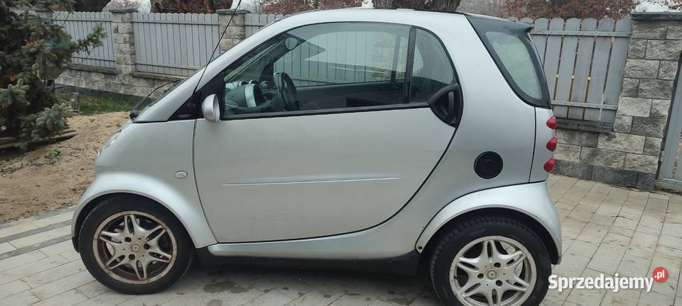 Sprzedam auto Smart fortowo coupe 2003 nieuszkodzony Łomianki