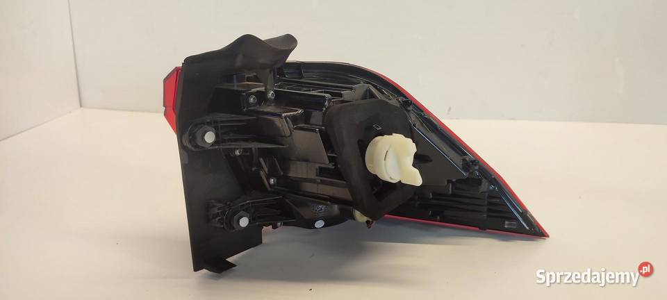 VW TIGUAN ALLSPACE LAMPA PRAWY TYŁ 5NL945096A dolnośląskie sprzedam