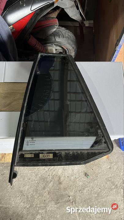 Szyba do tylnych drzwi lewych BMW g31 świętokrzyskie