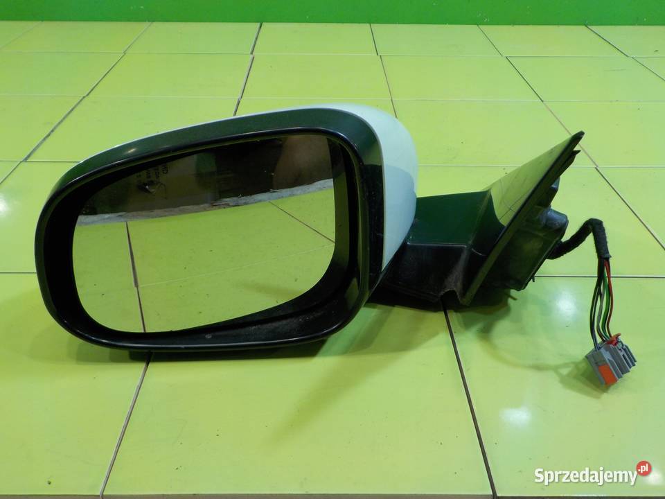 JAGUAR XE 20 D 16r SEDAN 4D lusterko lewe