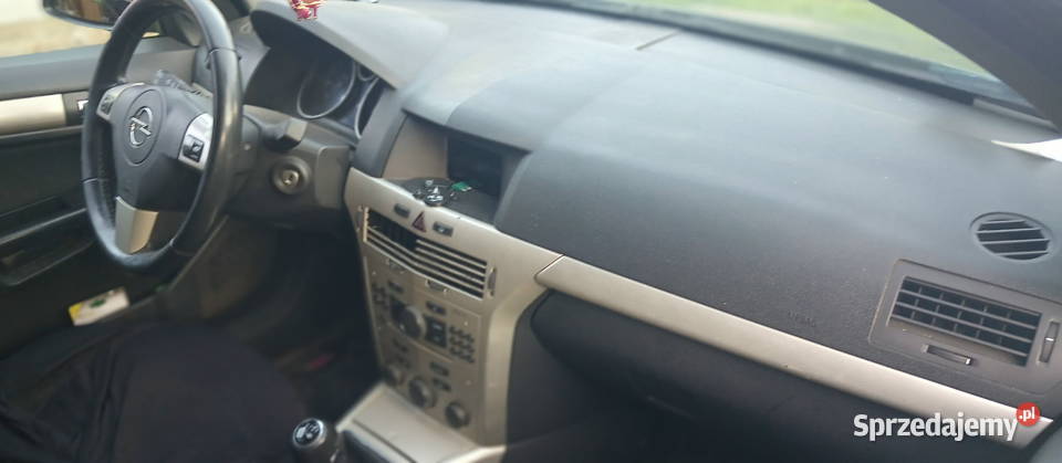 Opel Astra H 14 16 benzyna gaz sekwencja hak nieuszkodzony