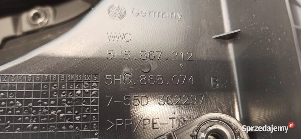 VW GOLF VIII 8 HB BOCZEK DRZWI PRAWY TYŁ Tapicerki samochodowe