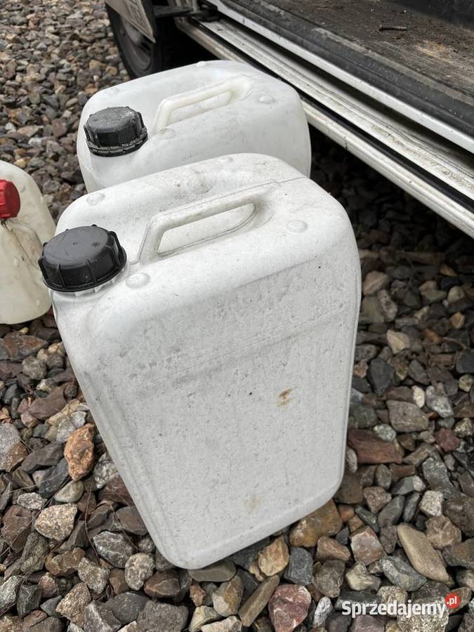 Bańki pojemniki 25 L na wodę benzynę Kłobuck