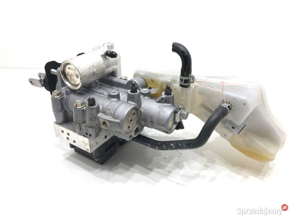 SERWO HAMULCOWE TOYOTA COROLLA E21 Hatchback 20